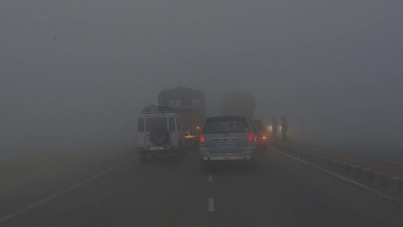 Kỹ năng lái xe đường sương mù cực kỳ an toàn dành cho tài mới